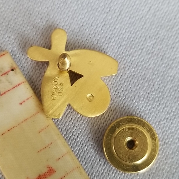 Vintage USA made BOWLING lapel button - Picture 3 of 3